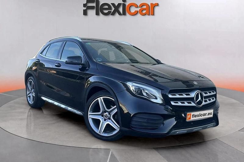 Negro Usado 2019 Mercedes GLA180 SUV | 19.490 € (Buen precio) - Imagen 1/4