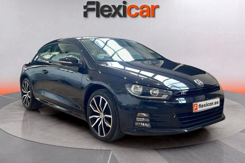 Negro Usado 2017 VW Scirocco R-line Coupe | 12.990 € (Buen precio) - Imagen 1/4