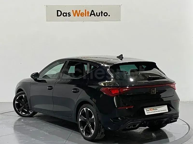 Usado Cupra Leon 150 CV (110 kW) 2025 Negro Berlina