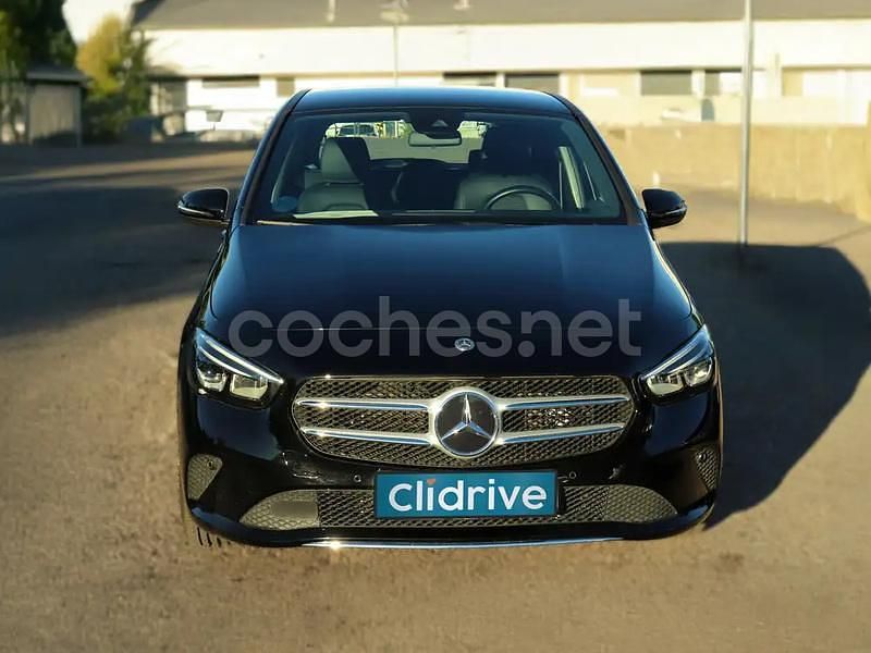 Usado Mercedes B250e 218 CV (160 kW) 2022 Negro Monovolumen