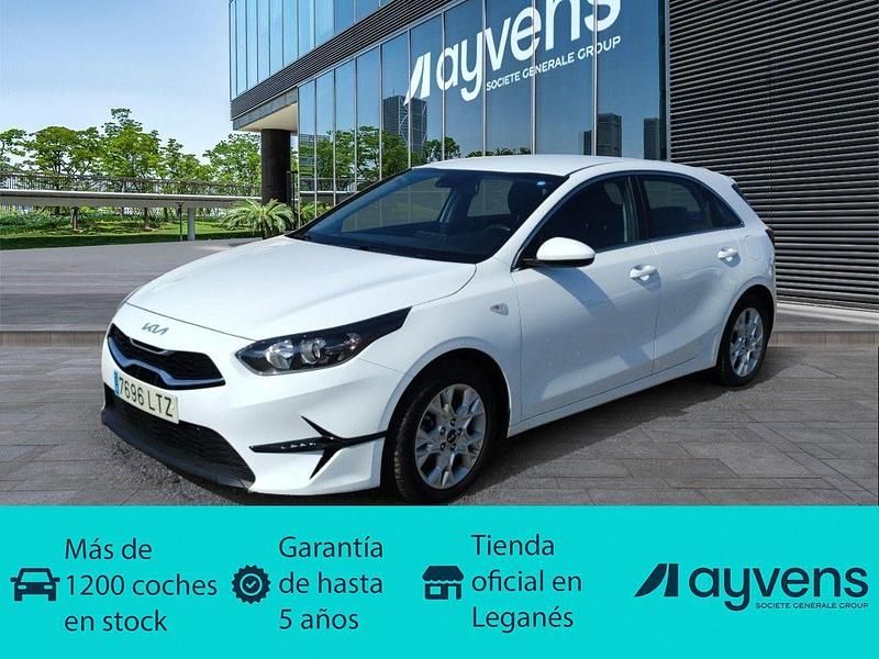 Usado Kia Ceed 101 CV (74 kW) 2021 Blanco Utilitario
