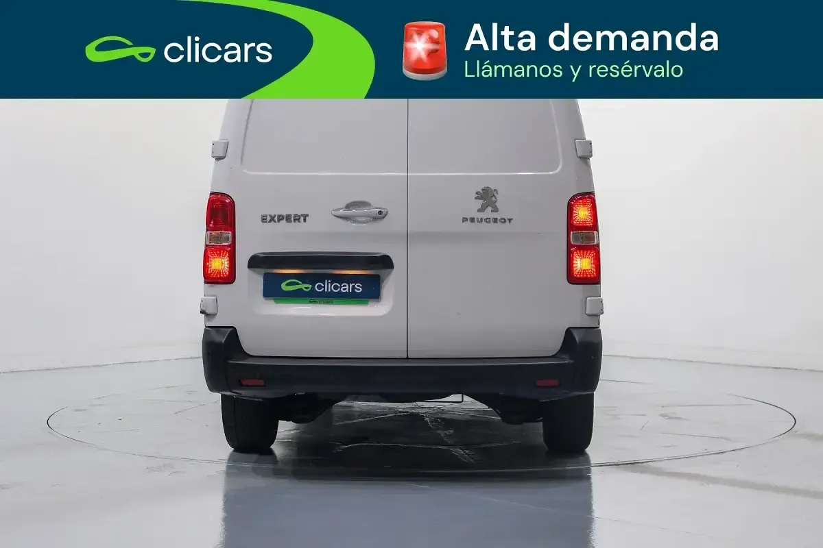 Usado Peugeot Expert Premium 100 CV (73 kW) 2022 Blanco Van