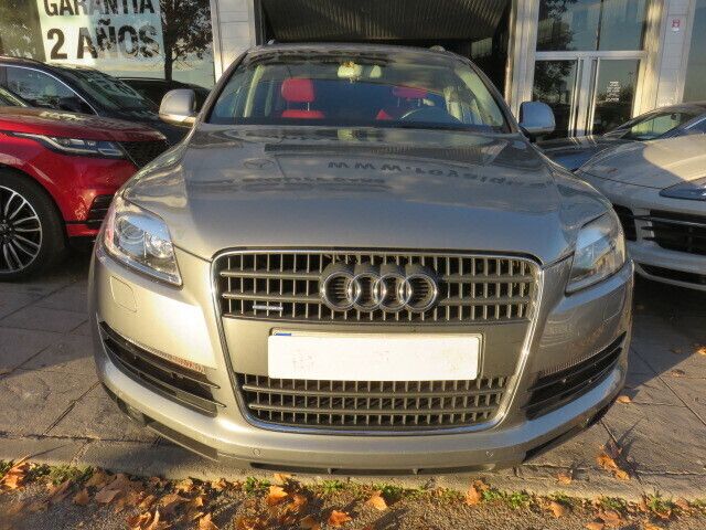 Usado Audi Q7 350 CV (257 kW) 2007 Plata SUV