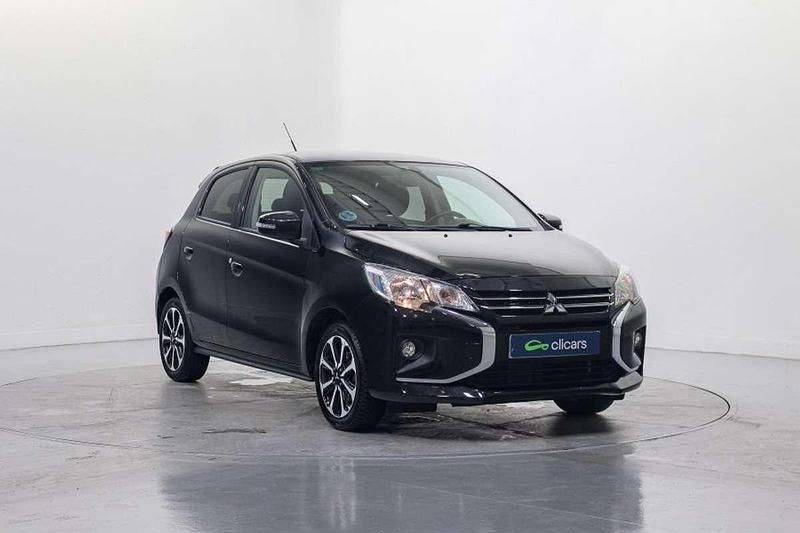 Usado Mitsubishi Space Star 71 CV (52 kW) 2021 Negro Utilitario