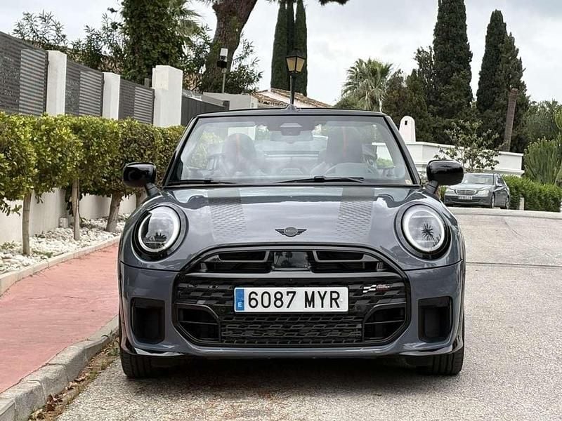 Usado Mini John Cooper Works Cabriolet 204 CV (150 kW) 2025 Gris Descapotable