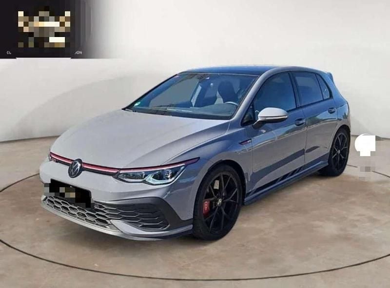 Gris Usado 2024 VW Golf VIII GTI Utilitario | 39.400 € (Precio justo) - Imagen 1/4
