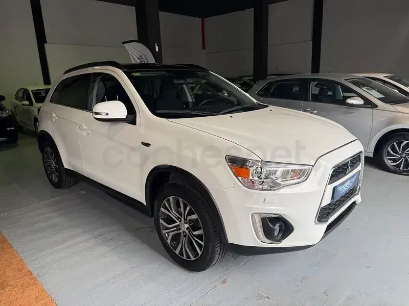 Usado Mitsubishi ASX Motion 117 CV (86 kW) 2015 Blanco SUV