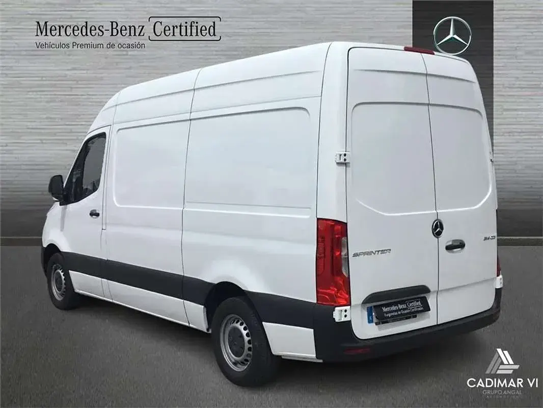 Usado Mercedes Sprinter 143 CV (105 kW) 2021 Blanco Van