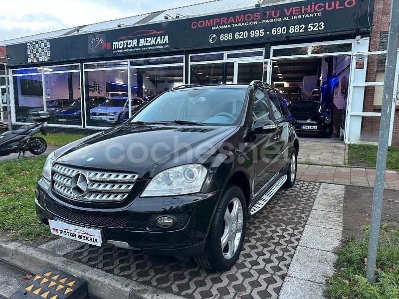 Negro Usado 2009 Mercedes ML280 SUV | 11.990 € (Buen precio) - Imagen 1/4