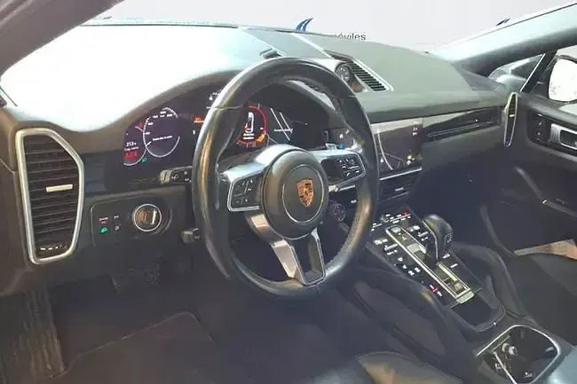 Usado Porsche Cayenne 462 CV (339 kW) 2022 Negro SUV