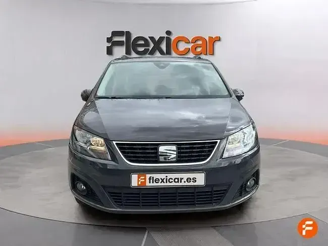 Usado Seat Alhambra Style 150 CV (110 kW) 2020 Gris Monovolumen