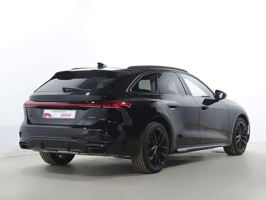 Usado Audi A5 299 CV (219 kW) 2025 Negro Familiar