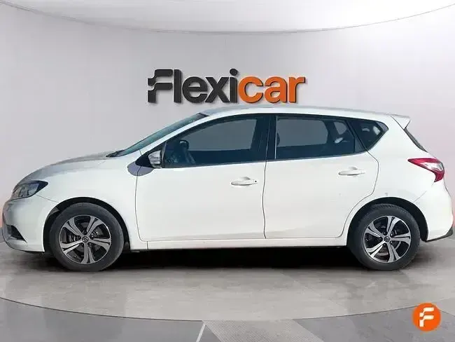 Usado Nissan Pulsar N-Connecta 110 CV (80 kW) 2017 Blanco Utilitario