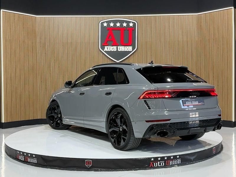 Usado Audi RS Q8 600 CV (441 kW) 2022 Gris / plata SUV