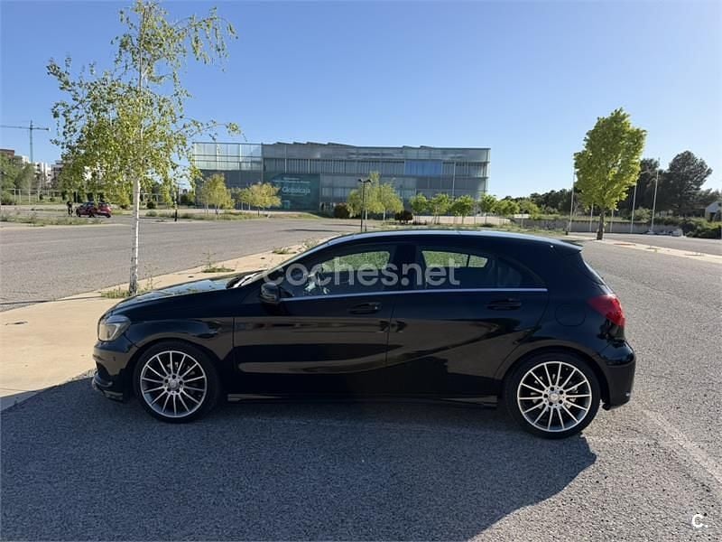 Usado Mercedes A200 AMG line 136 CV (100 kW) 2013 Negro Berlina