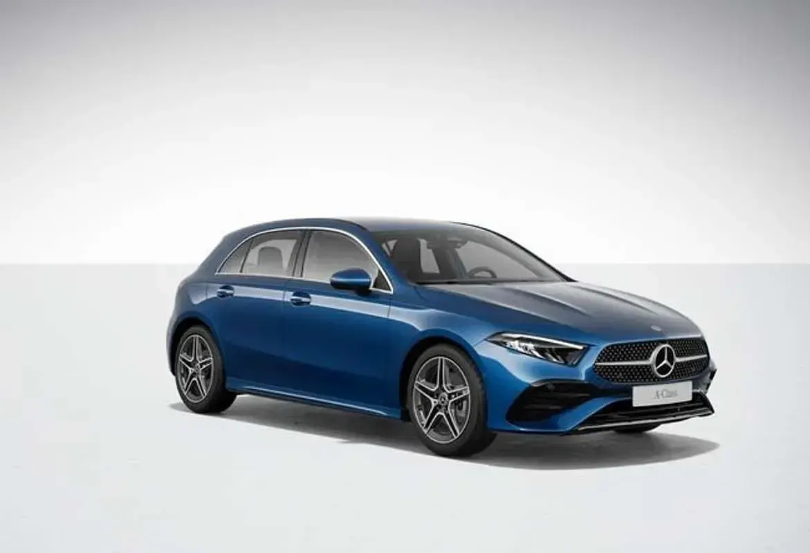Usado Mercedes A180 109 CV (80 kW) 2024 Azul Utilitario