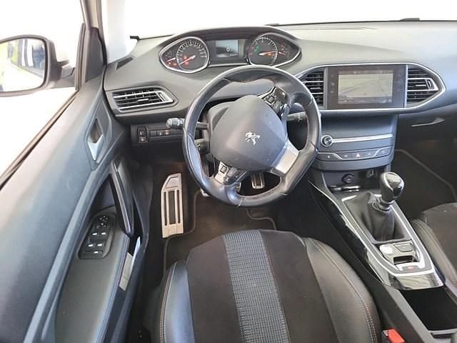 Usado Peugeot 308 S 130 CV (95 kW) 2020 Verdeblanco Berlina