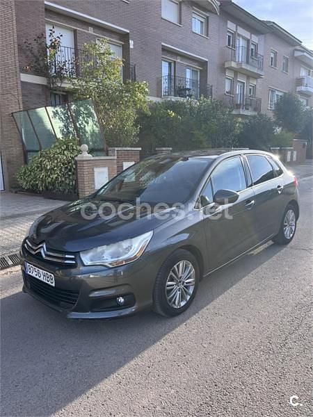 Usado Citroën C4 120 CV (88 kW) 2010 Gris / plata Berlina