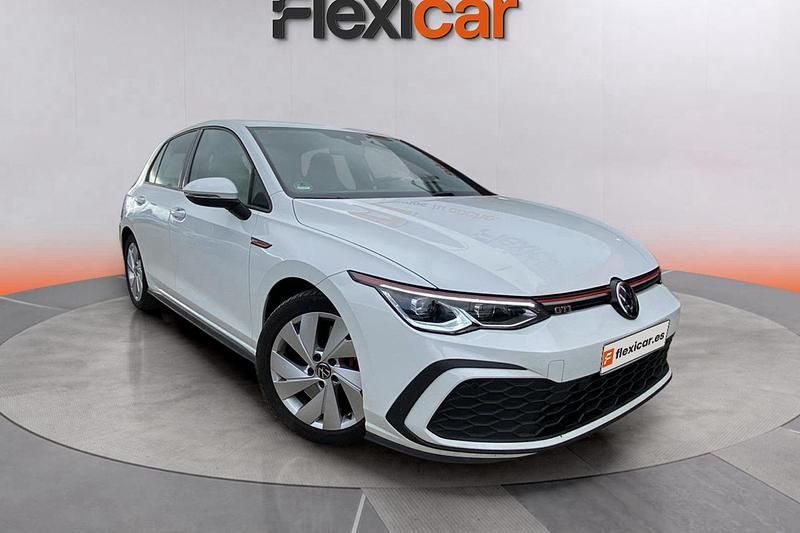 Blanco Usado 2022 VW Golf GTI Berlina | 25.990 € (Buen precio) - Imagen 1/4