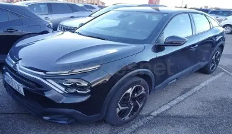 Usado Citroën C4 Feel 110 CV (80 kW) 2022 Negro Berlina