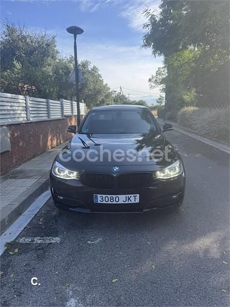 Negro Usado 2015 BMW 320 Gran Turismo Berlina | 13.500 € (Buen precio) - Imagen 1/1