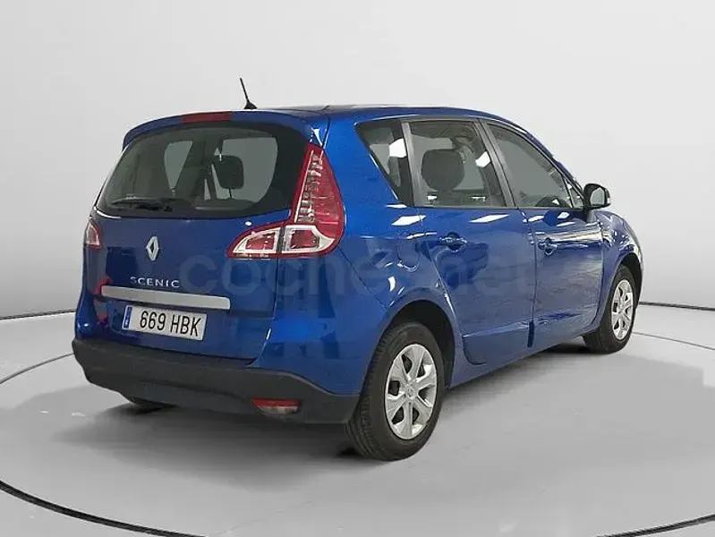 Usado Renault Scénic 110 CV (80 kW) 2011 Azul Monovolumen
