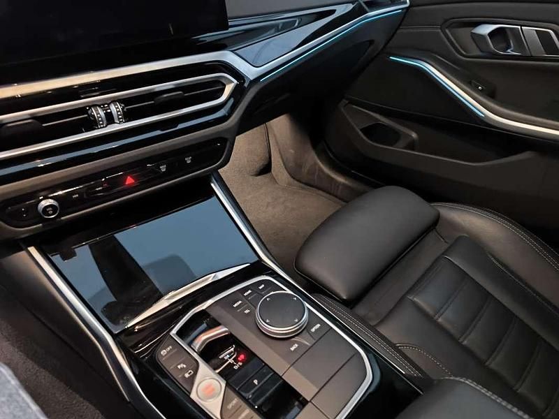 Usado BMW 320e Comfort Edition 204 CV (150 kW) 2023 Plateado Familiar