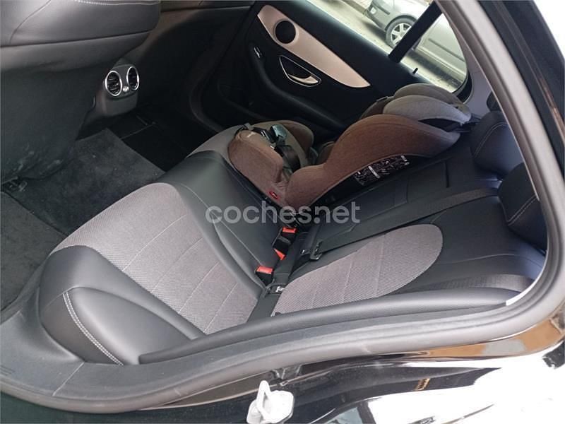 Usado Mercedes C220 Avantgarde 170 CV (125 kW) 2016 Negro Berlina