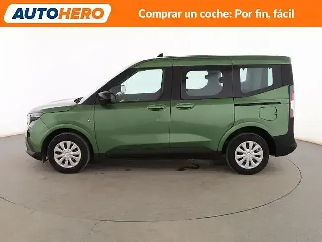 Usado Ford Tourneo Courier Trend 125 CV (91 kW) 2024 Verde Monovolumen