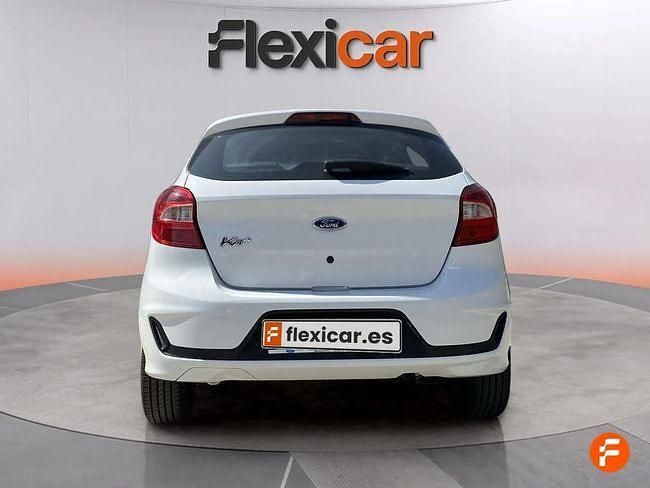 Usado Ford Ka 70 CV (51 kW) 2019 Blanco Utilitario