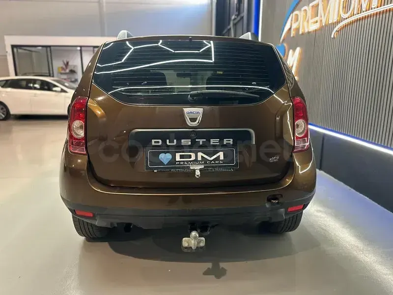 Usado Dacia Duster Ambiance 107 CV (78 kW) 2010 Marrón SUV