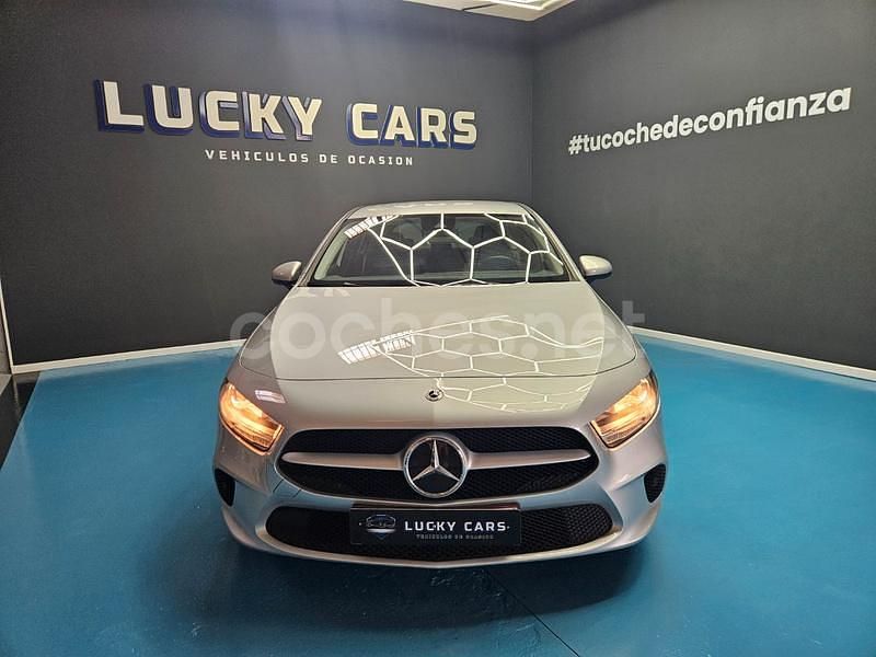 Gris / plata Usado 2021 Mercedes A200 Berlina | 20.990 € (Super precio) - Imagen 1/4
