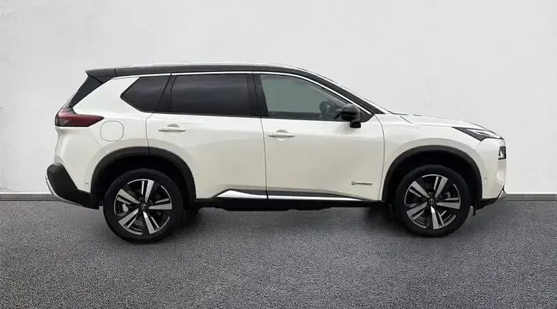 Usado Nissan X-Trail Tekna+ 158 CV (116 kW) 2022 Lunar white SUV