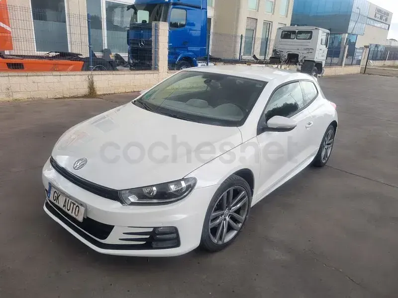 Używany VW Scirocco R-line 125 KM (91 kW) 2016 Biały Coupe