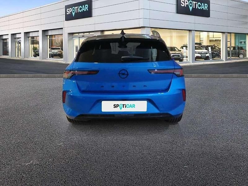 Usado Opel Astra S 131 CV (96 kW) 2024 Azul Utilitario