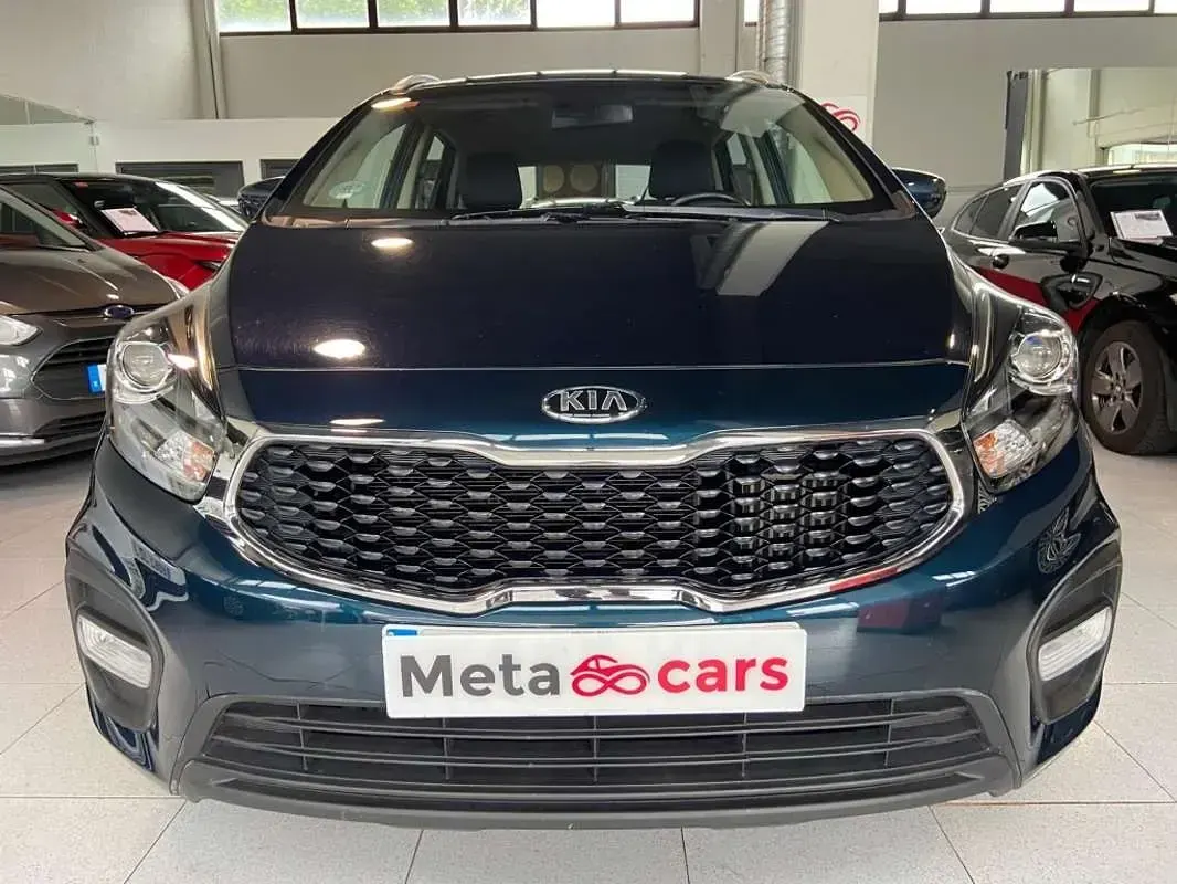 Usado Kia Carens 141 CV (103 kW) 2017 Azul Monovolumen