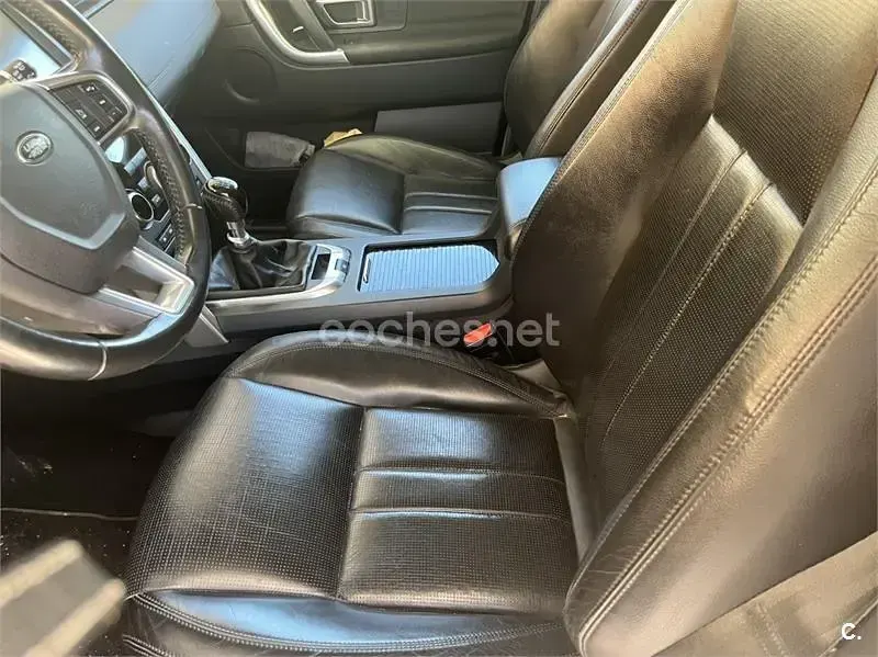 Usado Land Rover Discovery Sport HSE 150 CV (110 kW) 2017 Negro SUV
