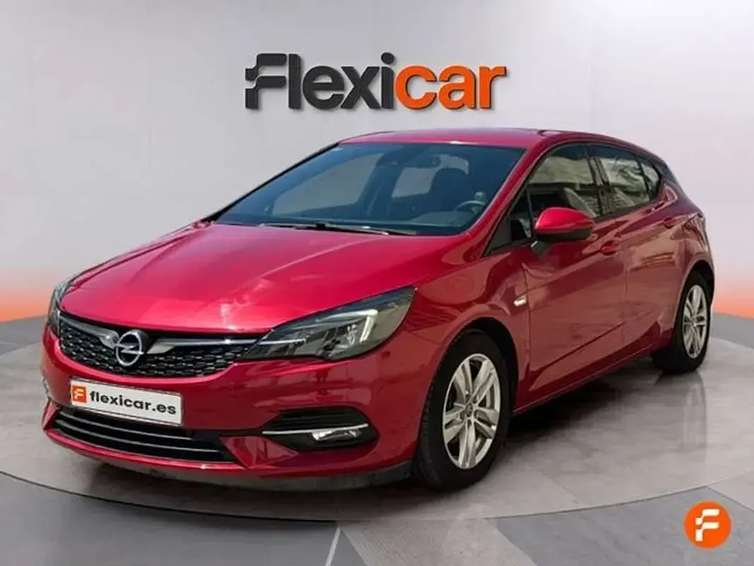 Usado Opel Astra GS Line 110 CV (80 kW) 2020 Rojo Berlina
