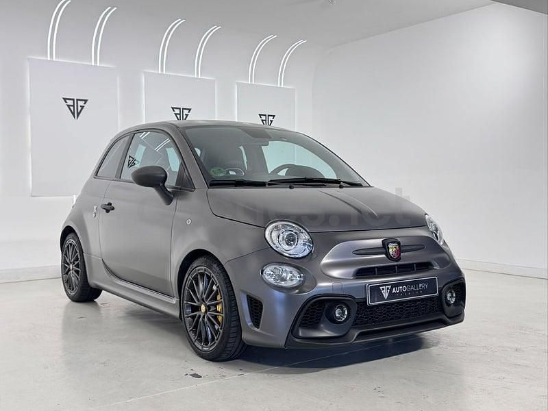 Usado Abarth 595 Competizione 180 CV (132 kW) 2022 Gris / plata Berlina