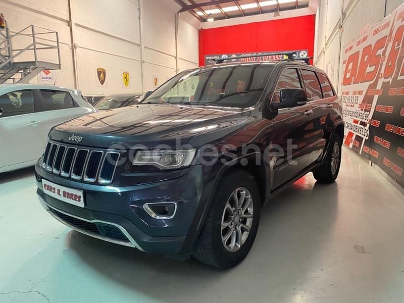 Usado Jeep Grand Cherokee Limited 250 CV (183 kW) 2015 Gris / plata SUV