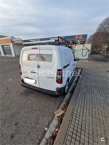 Usado Peugeot Partner Tepee Access 75 CV (55 kW) 2015 Blanco Monovolumen