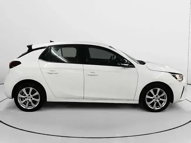 Usado Opel Corsa Edition 100 CV (73 kW) 2022 Blanco Utilitario