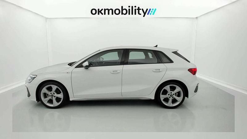 Usado Audi A3 S-Line 150 CV (110 kW) 2023 Blanco Berlina