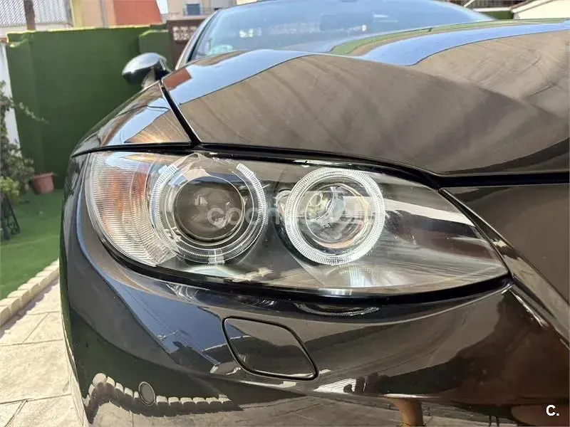 Usado BMW 320 Cabriolet 170 CV (125 kW) 2008 Negro Descapotable