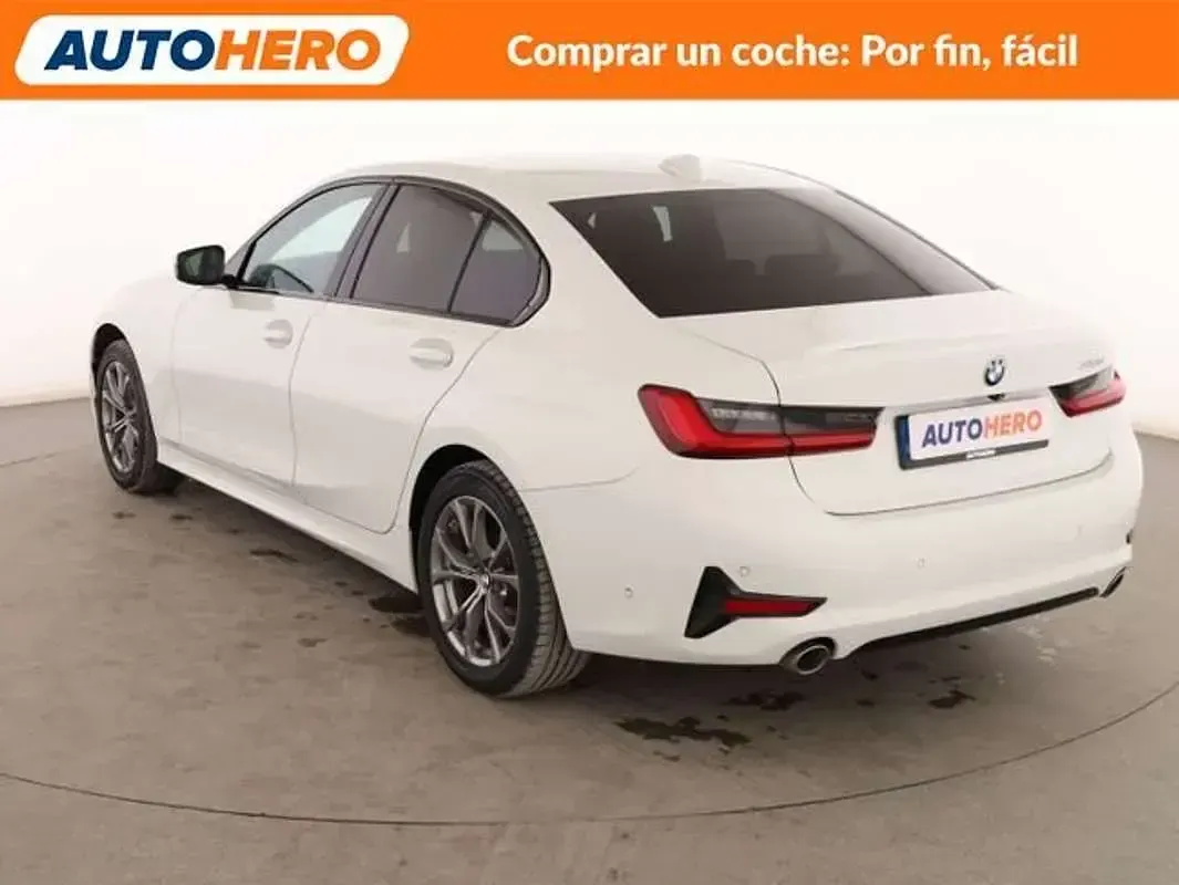 Usado BMW 318 Sport Line 150 CV (110 kW) 2020 Blanco Berlina