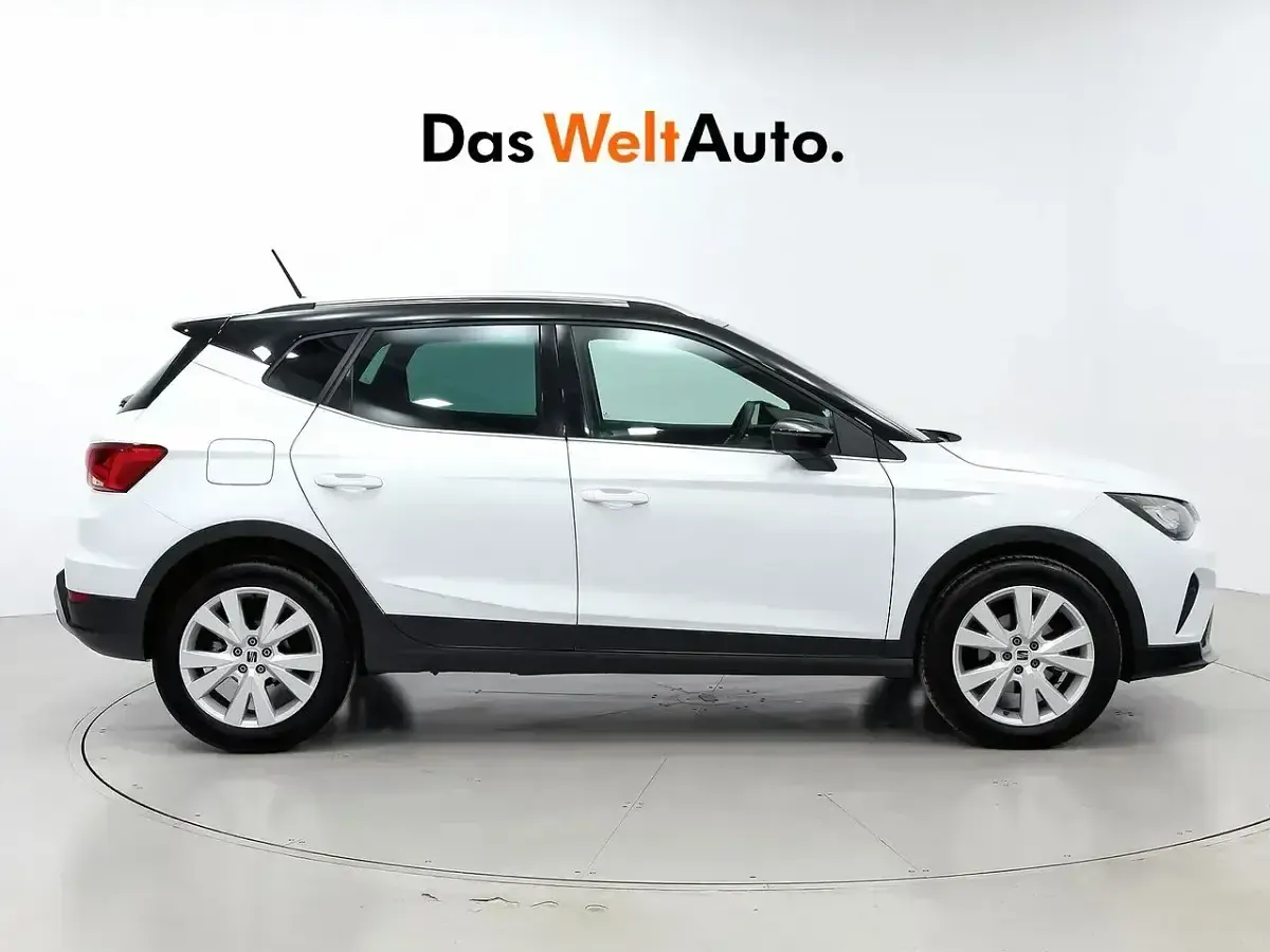 Usado Seat Arona Xperience 115 CV (84 kW) 2025 Blanco SUV