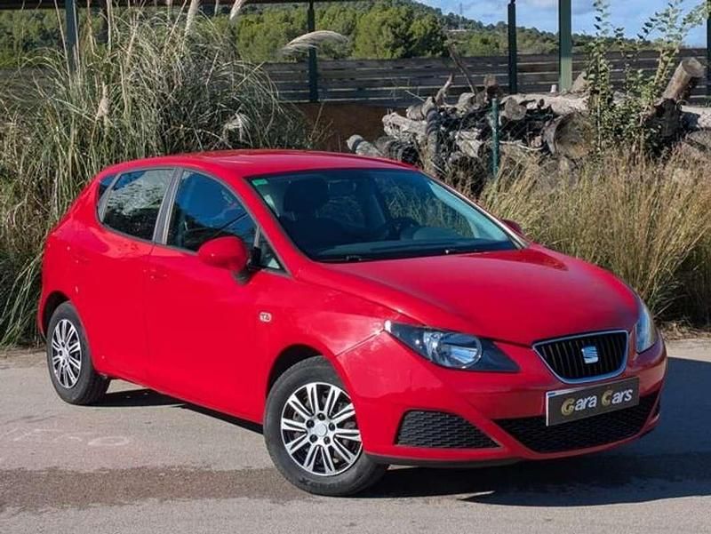 Usado Seat Ibiza 60 CV (44 kW) 2011 Rojo Berlina