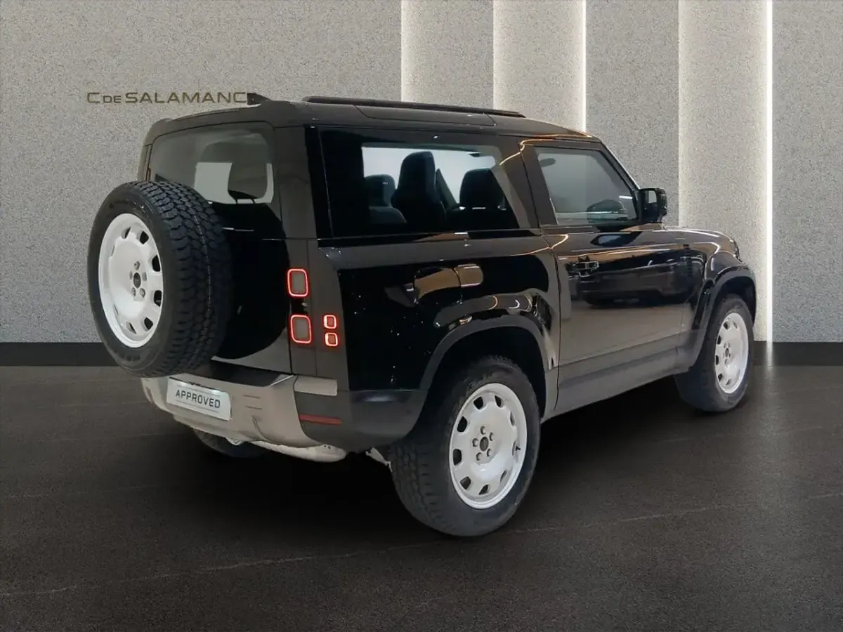Usado Land Rover Defender S 249 CV (183 kW) 2026 Negro metalizado SUV