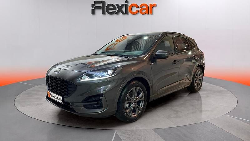 Używany Ford Kuga ST-Line 120 KM (88 kW) 2024 Szary SUV