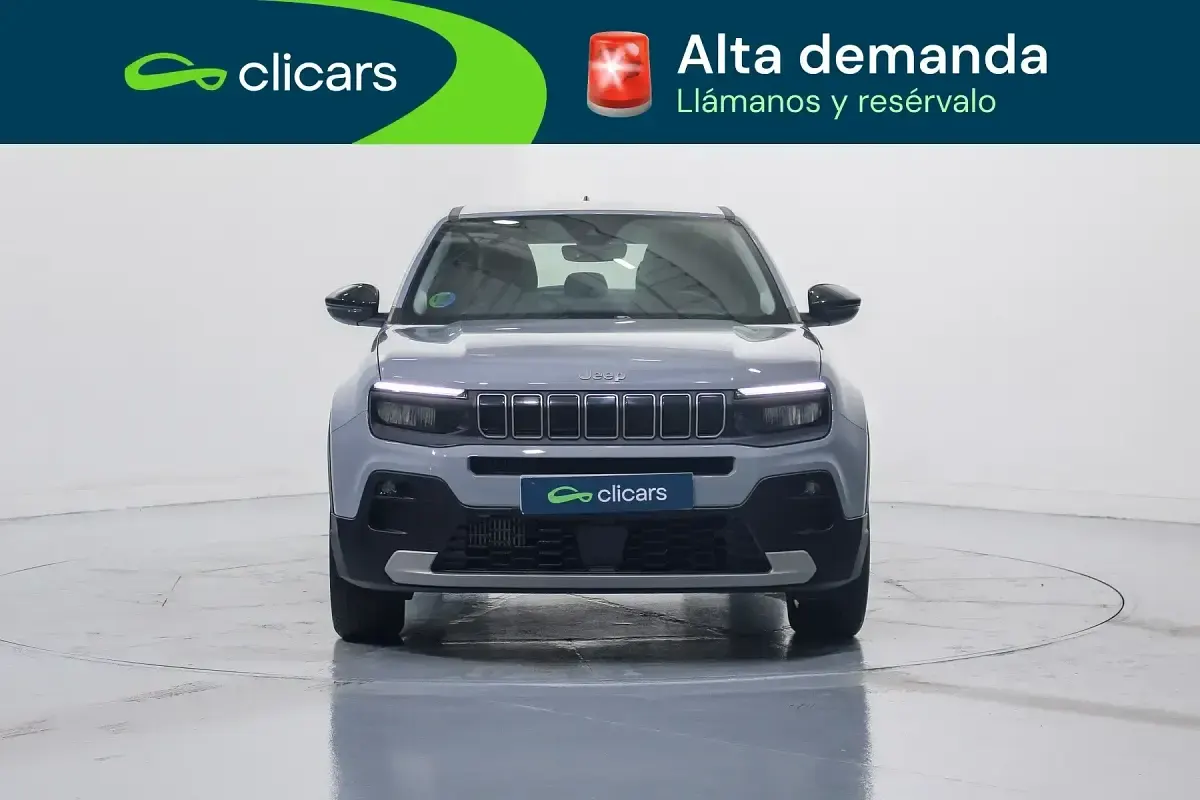 Usado Jeep Avenger Altitude 100 CV (73 kW) 2025 Gris SUV